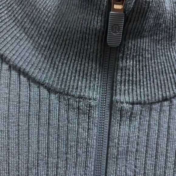 Lululemon Womens On The Go Poncho Merino Wool Blue OS Oversized Fit - Picture 6 of 8